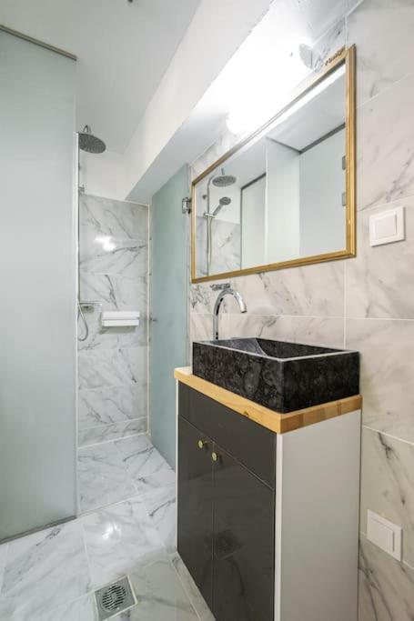 Modern Boutique Apartment Athen Exterior foto